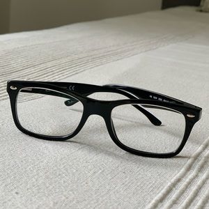 Ray-Ban RB 5228 Glasses